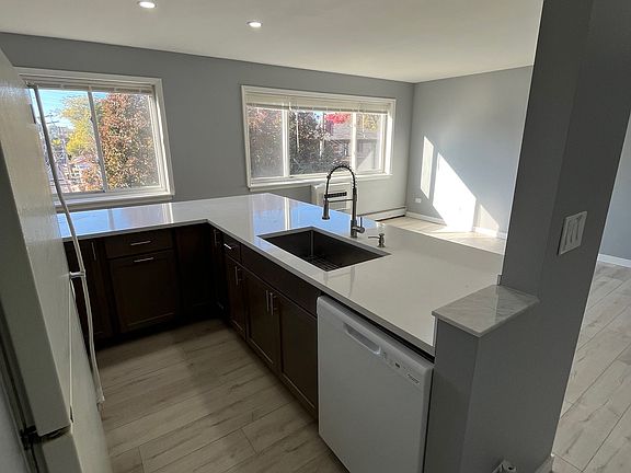 2nd image of 8450 Skokie Blvd APT 307