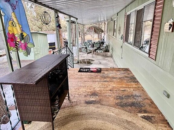 4th image of 10100 NE Crooked River Dr Unit 6