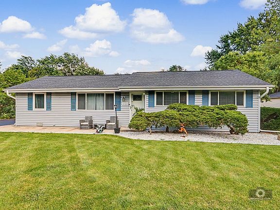 2nd image of 2522 Von Esch Rd