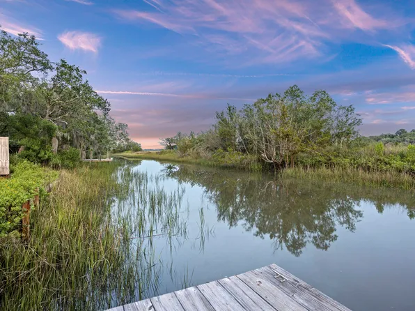 1673 McClain St, Charleston, SC 29407