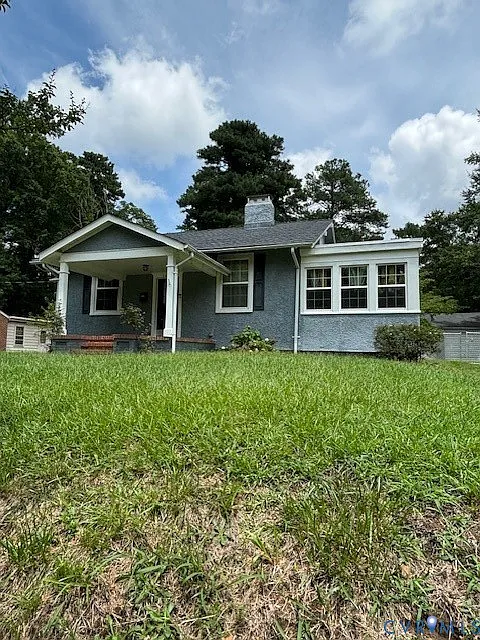 3 bed, 1.0 bath, 1153 sqft, $1,600 — Photo 1