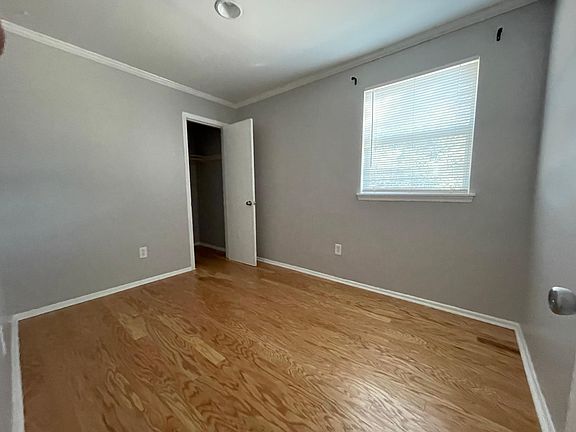 5th image of 618 Palmer St APT A