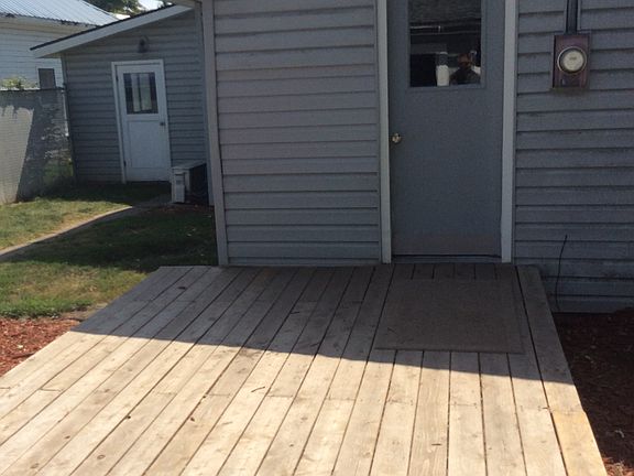 5th image of 506 W Clay Ave