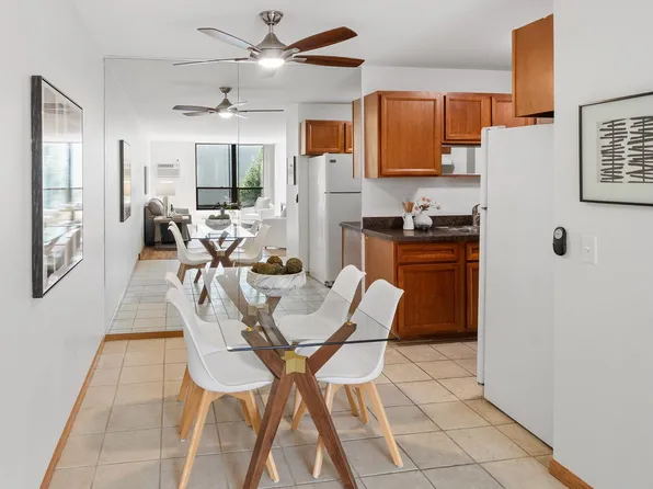4530 Park Commons Dr APT 213, Saint Louis Park, MN 55416