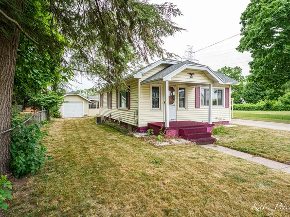 121 Murray St SW, Wyoming, MI 49548