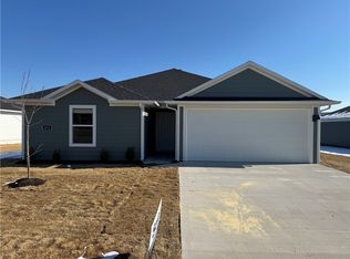 431 Riggs St, Prairie Grove, AR 72753