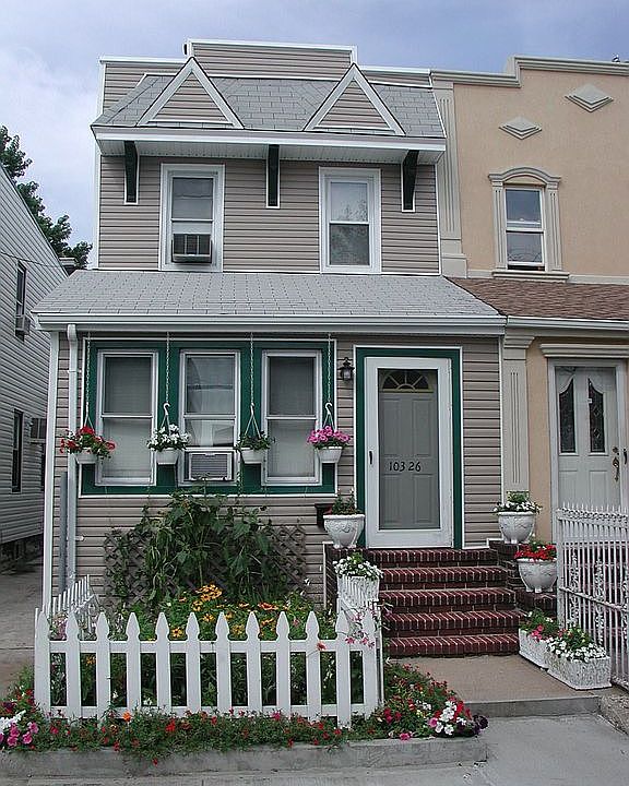 1st image of 10326 110th St