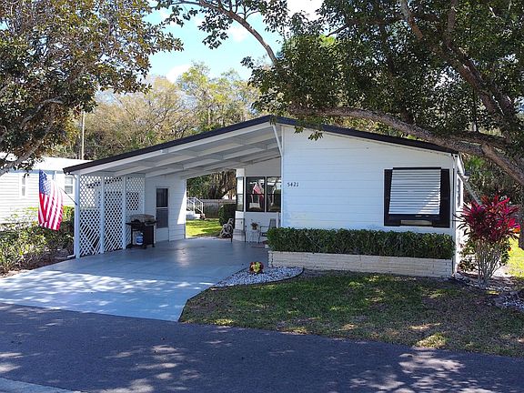 3rd image of 5421 Seven Oaks Dr #172