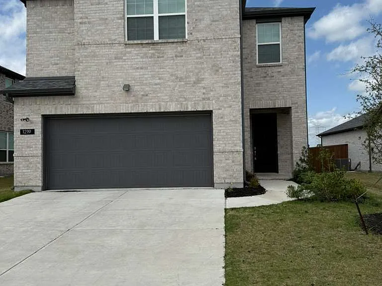 1219 Triton Dr — Photo 18