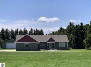 7717 Steiner Rd, Bellaire, MI 49615