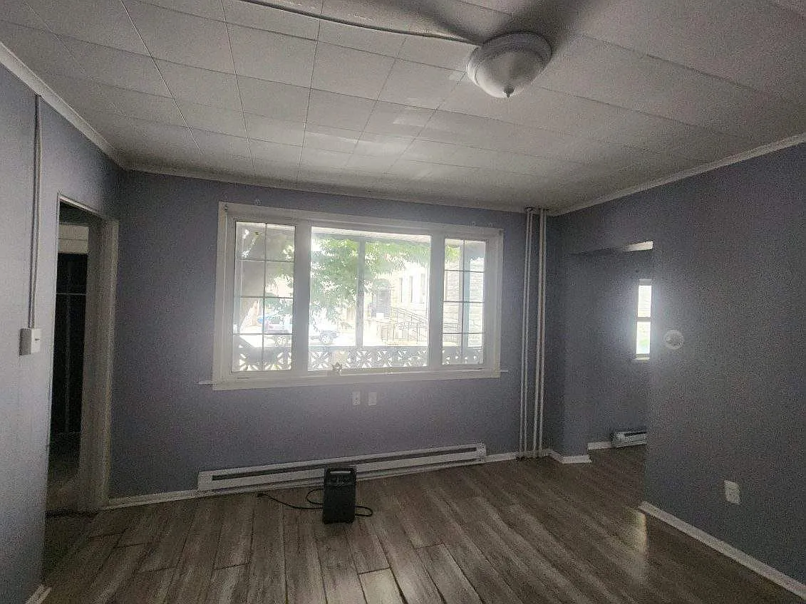 1 bed, 700 sqft, $1,025 — Photo 2