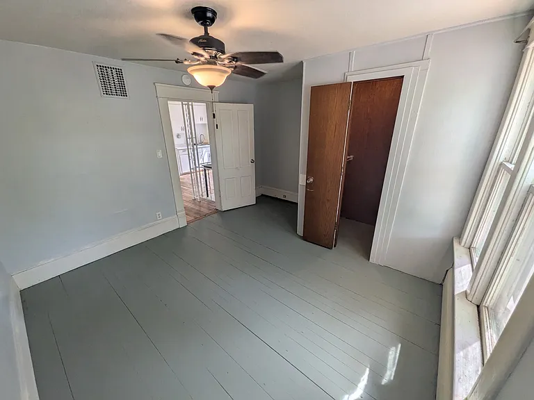 1603 Adams St — Photo 7