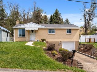 202 Glenwood Dr, Pittsburgh, PA