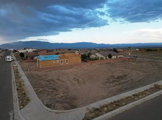 6556 Azor Ln NW, Albuquerque, NM 87120