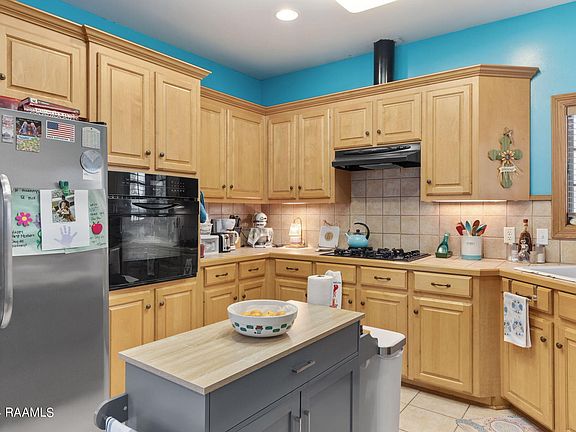 4th image of 154 Plantation Dr