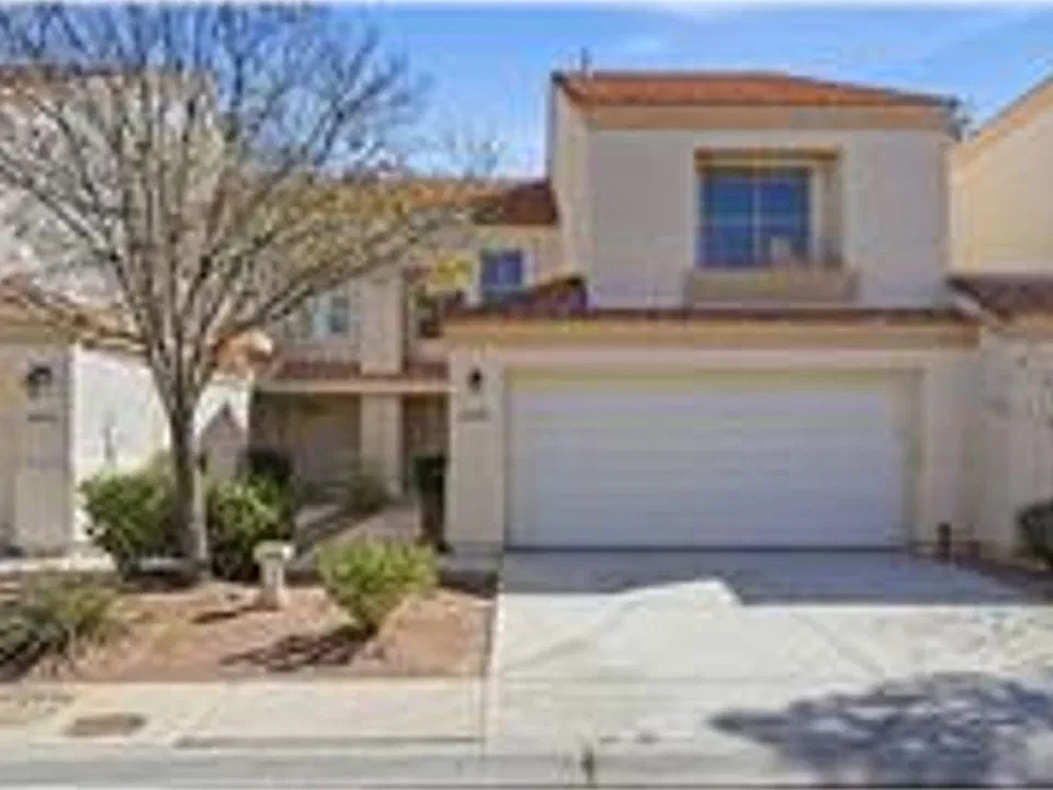2628 Golden Sands Dr