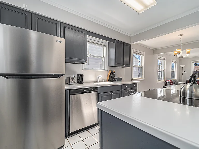 3335 Williams St — Photo 12