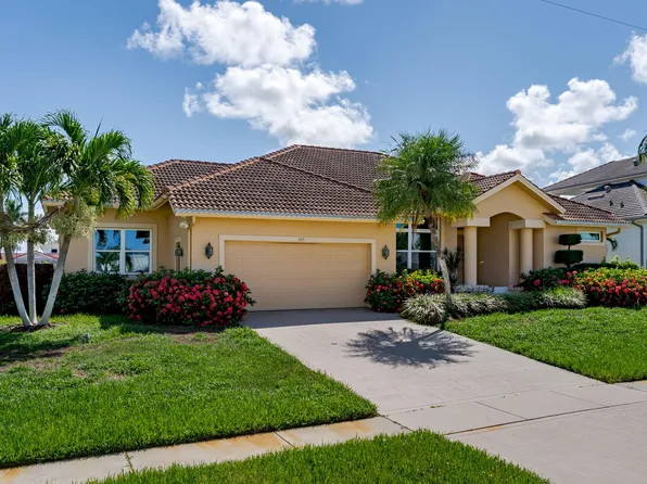 225 Meadowlark Ct, Marco Island, FL 34145