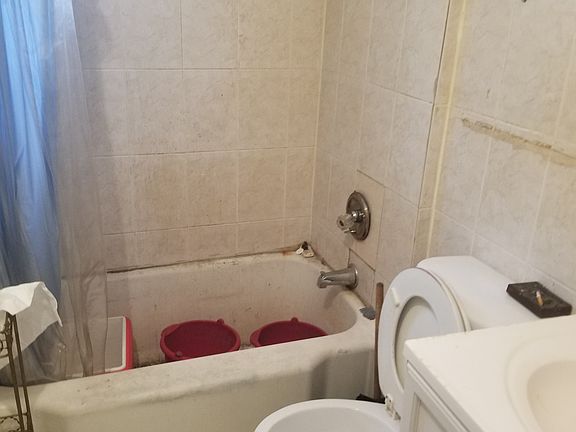 5th image of 12644 149th St