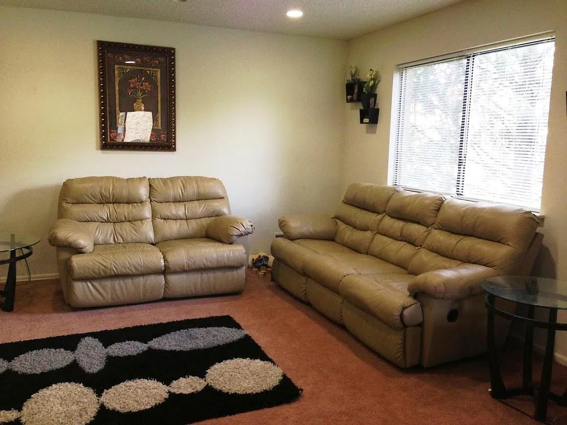 3 bed, 1570 sqft, $3,500 — Photo 2
