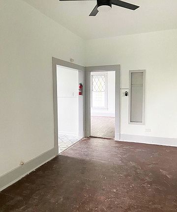 3rd image of 830 Nolan St #4