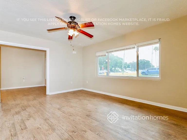 1868 East Dr — Photo 3
