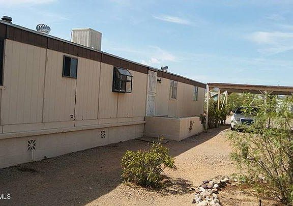 4th image of 3920 S Khe Sanh Ln