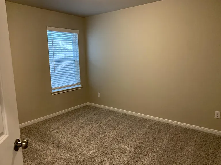 1765 Spence St — Photo 19