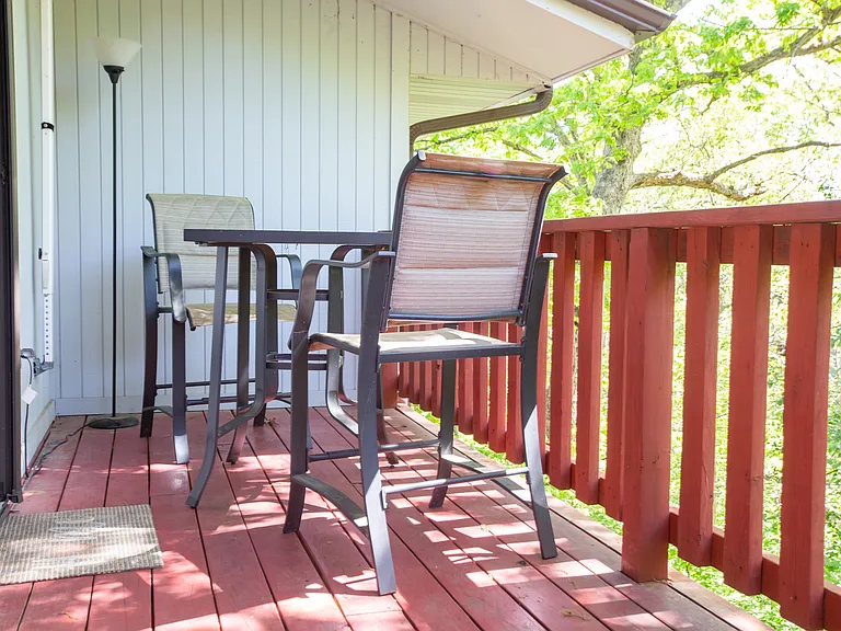 7 Kenneth Ln — Photo 6