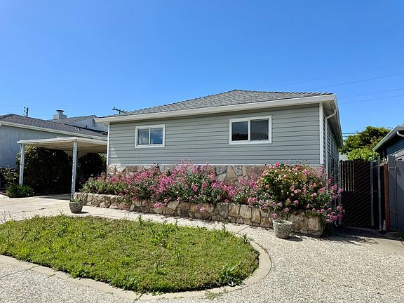 3rd image of 226 Manor Dr