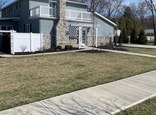 29236 Graystone Dr, Westlake, OH 44145