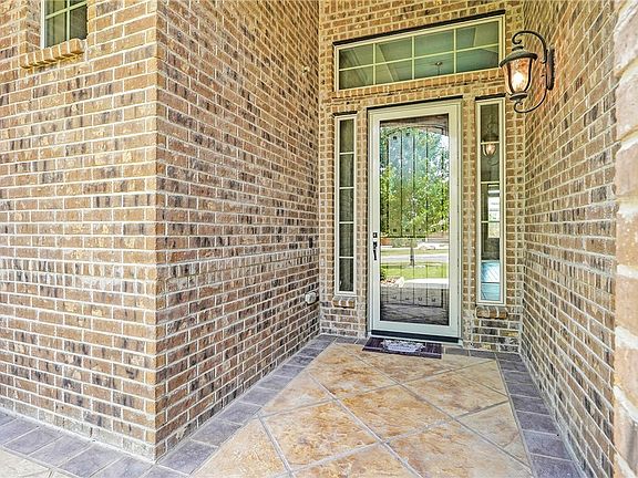 3rd image of 322 Wauford Way