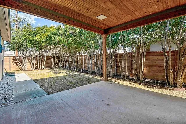 10827 Wallbrook Dr — Photo 9