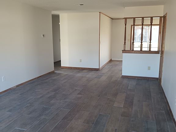 2nd image of 2416 NW 41st St