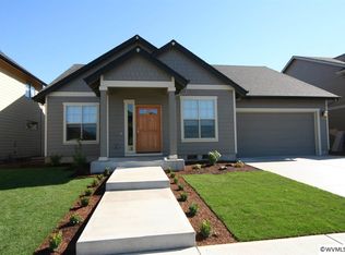 1275 S 8th St, Independence, OR 97351