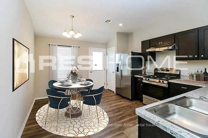 4 bed, 2.0 bath, 1711 sqft, $1,785 — Photo 3
