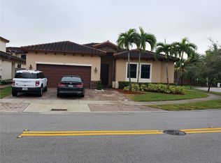 261 SE 35th Ave, Homestead, FL 33033