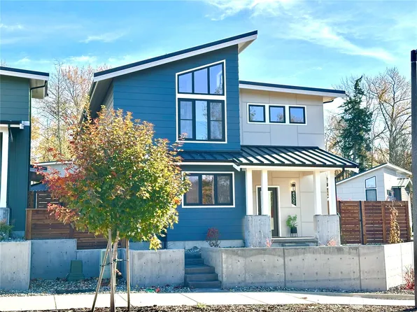 4300 Creston Way, Bellingham, WA 98226