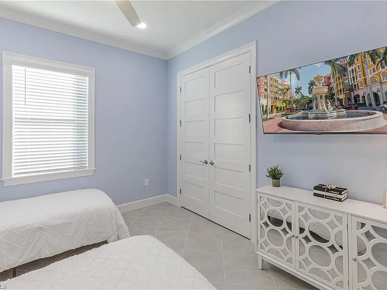 8912 Calypso Ct — Photo 17
