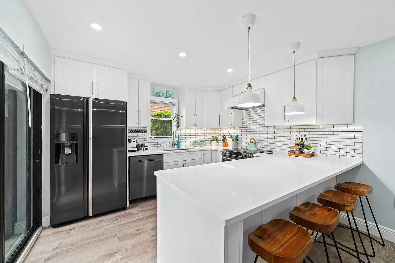 2 bed, 2.0 bath, 1168 sqft, $2,500 — Photo 4