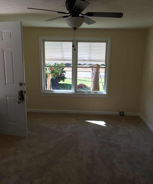 2nd image of 1419 N Lee St