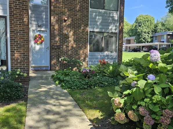 4125 S Norway St SE, Kentwood, MI 49546