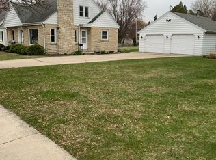 1253 Reed St, Green Bay, WI 54303