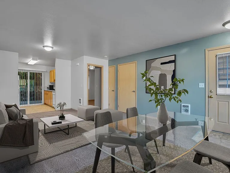 Highly sought after 1,2,3-bedroom flat and townhome apartments — Photo 9
