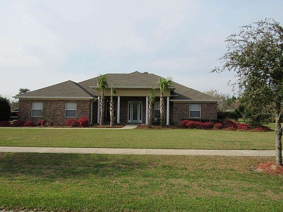 2nd image of 64 Club House Dr W