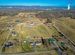 142 Hoard Rd, Rogersville, TN 37857