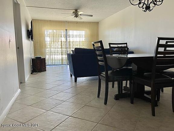 3rd image of 520 Palm Springs Blvd APT 310