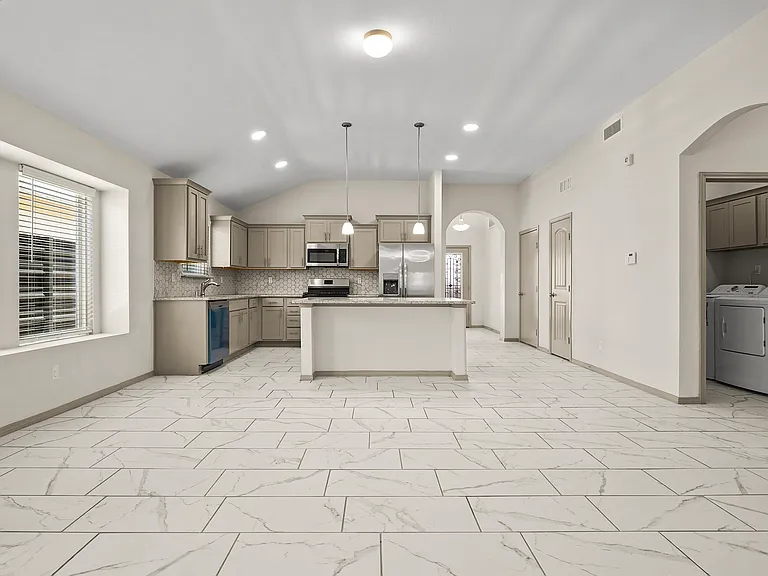 13824 Sky Harbor Ave — Photo 30
