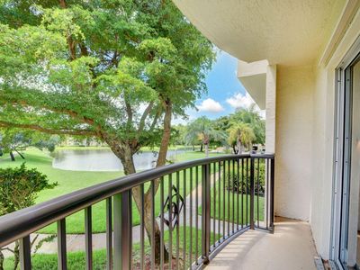 300 Crestwood Court N #304, Royal Palm Beach, FL, 33411