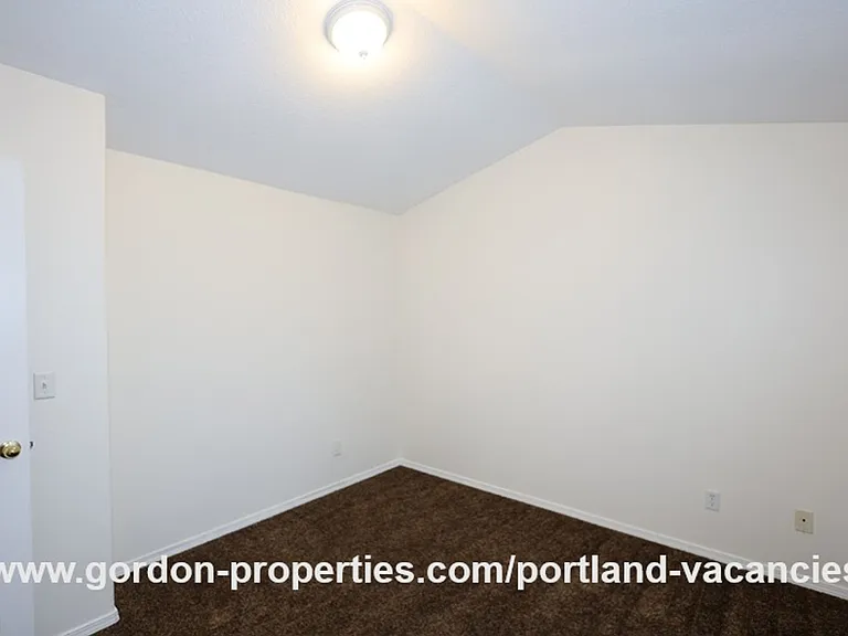5254 SE 73rd Ave — Photo 30